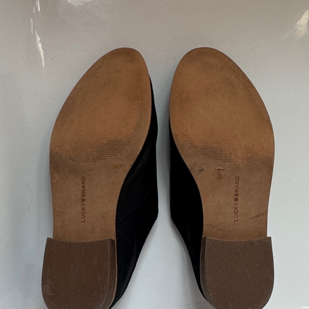 Lucky Brand Women's Black Loafers - Picture 4 of 6
